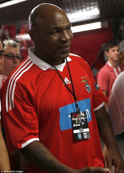 mike tyson benfica